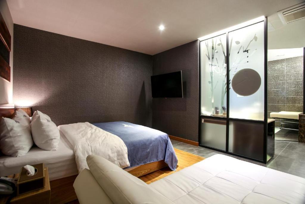 Hotel The Jaja Gongju Esterno foto